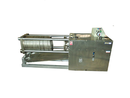 不銹鋼材質(zhì)全自動(dòng)臥式液壓榨油機(jī)DLW-100DS,自動(dòng)壓榨退榨，古法榨油機(jī)